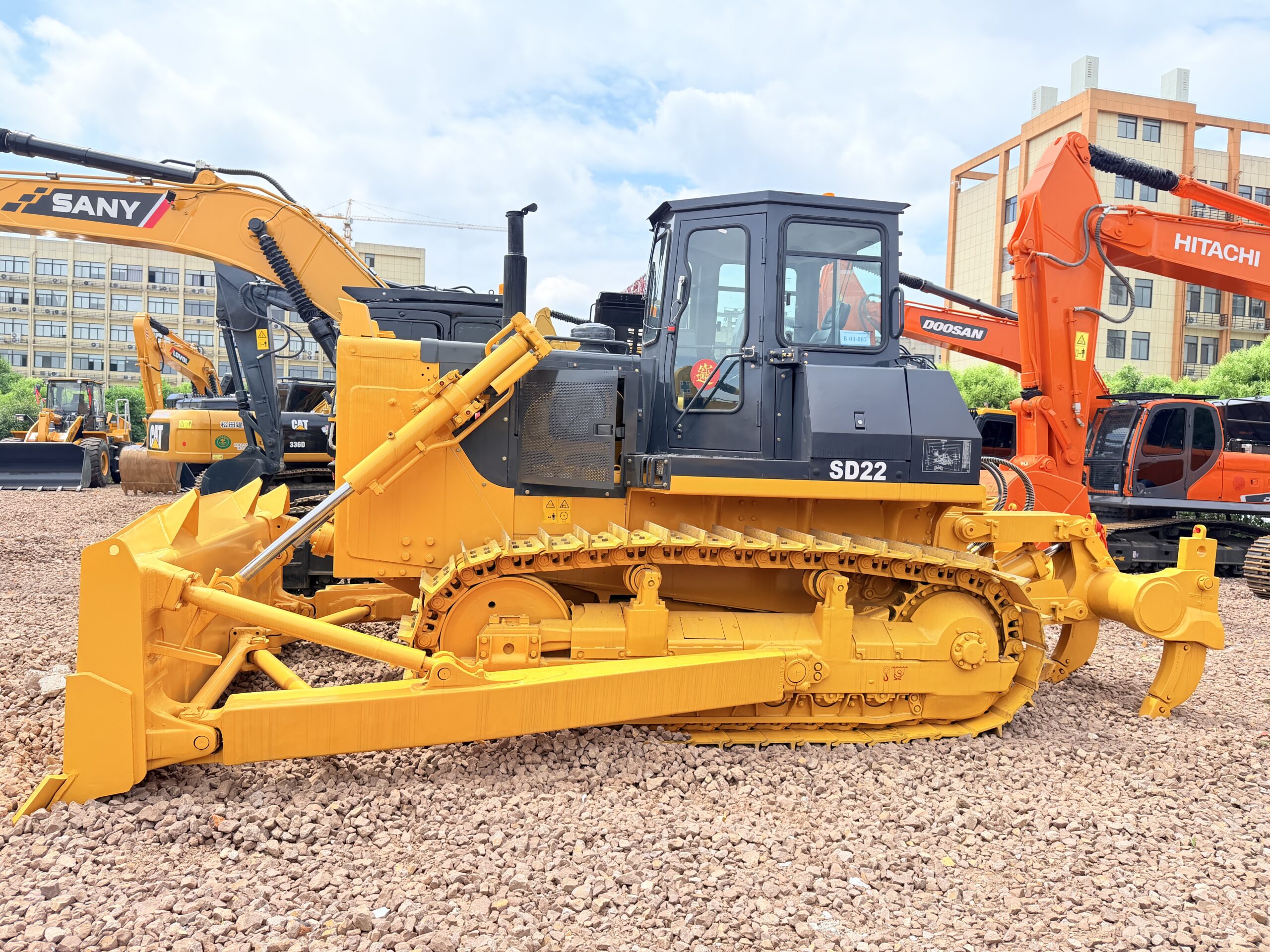 ShanTui SD22 Bulldozer